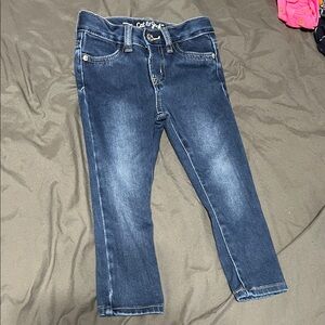 2T jeans